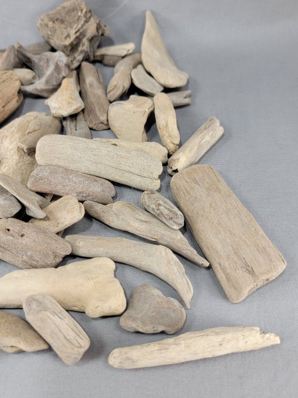 Natural Driftwood Wood Pieces Rustic Beach Coastal Decor Crafts Lot of 55 - Picture 3 of 10